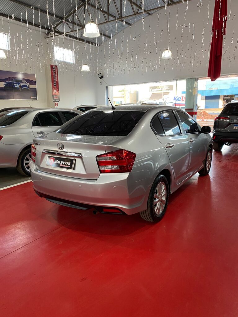 WhatsApp Image 2025-09-01 at 17.43.20 (2)