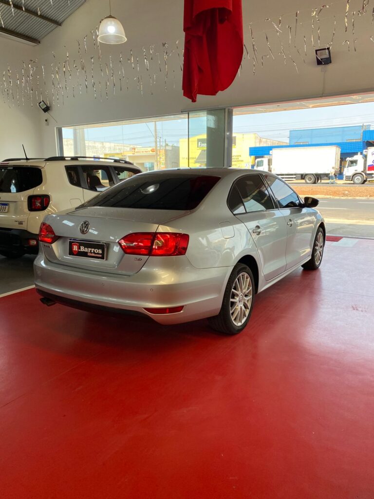 WhatsApp Image 2025-10-07 at 13.47.28 (2)