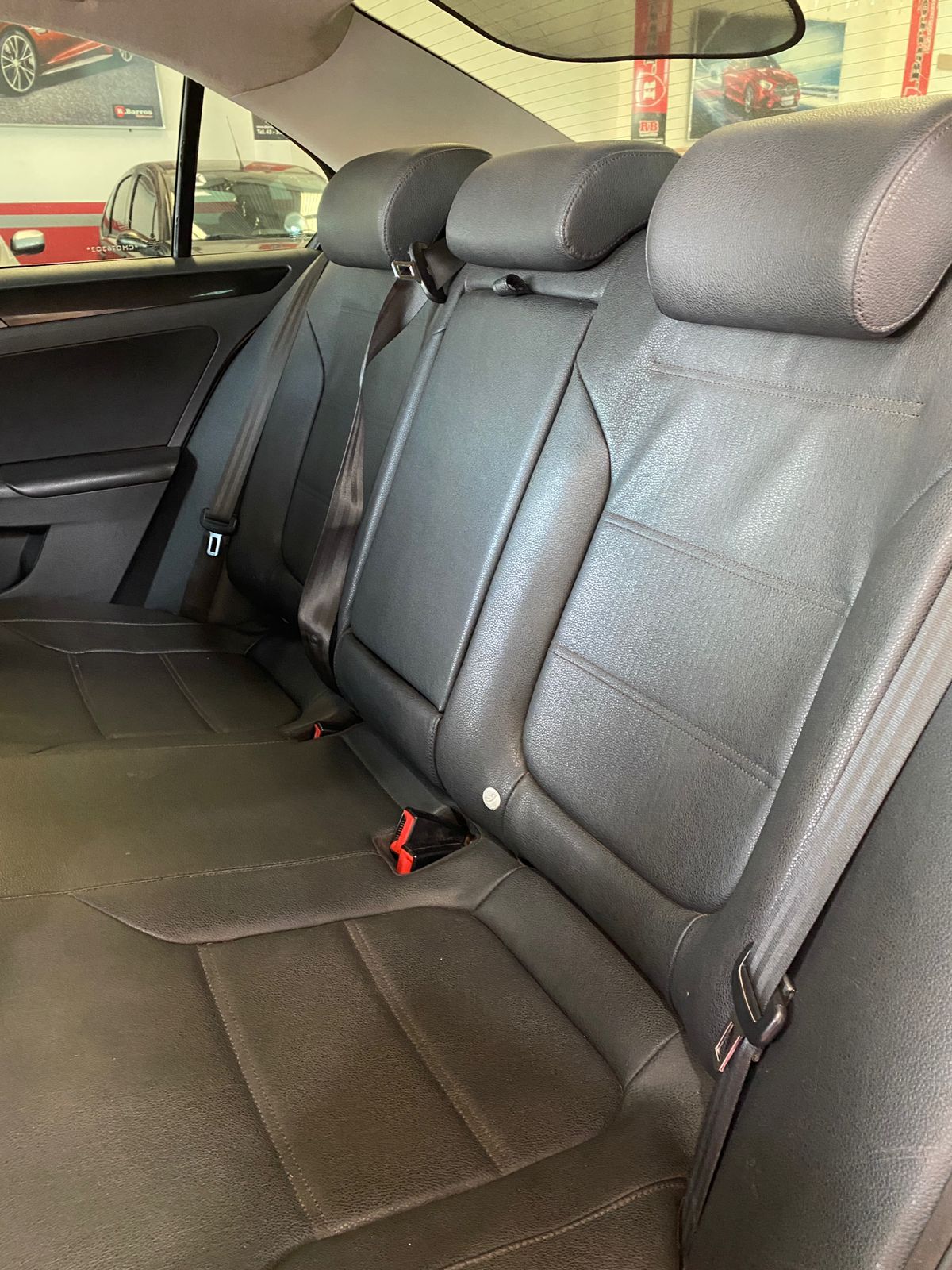 WhatsApp Image 2025-10-07 at 13.47.29 (1)