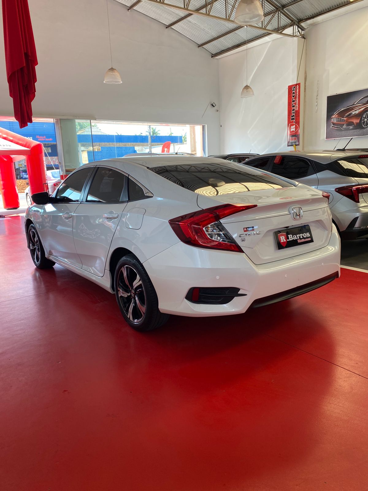 WhatsApp Image 2025-12-06 at 09.10.53 (4)