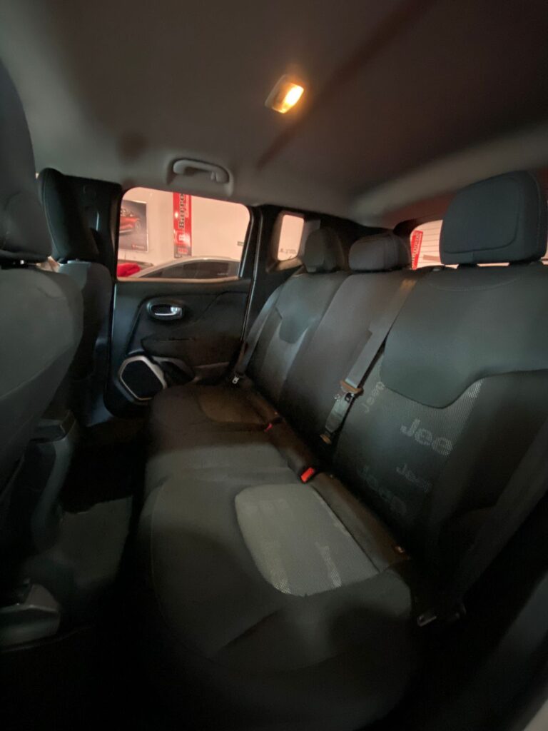 WhatsApp Image 2025-12-10 at 17.39.55