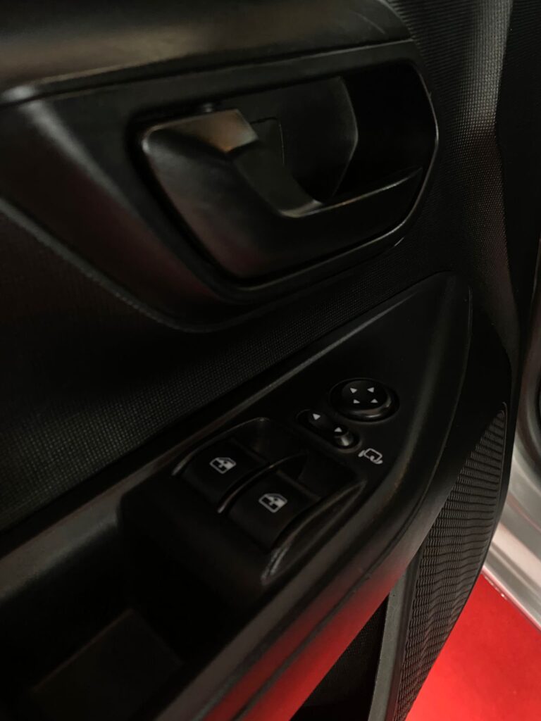 WhatsApp Image 2026-02-11 at 17.14.47 (3)